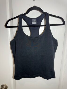 Nike Black Racerback Crop Tank Top Built in Bra Black Workout Tank